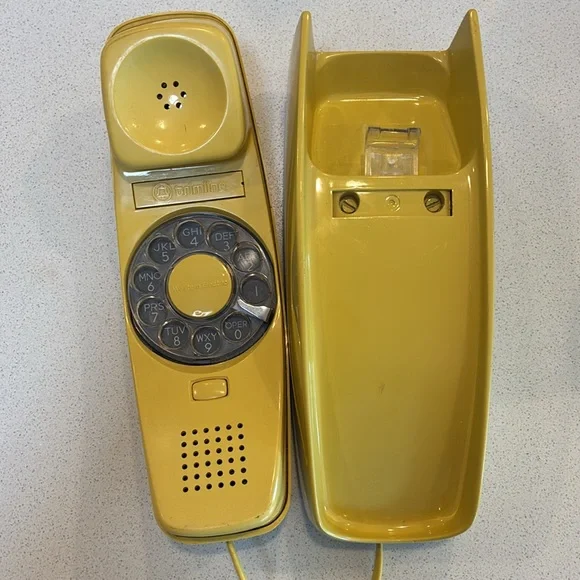 Vintage Western Electric Trimlin Yellow Rotary Wall Mount Phone - Picture 3 of 8